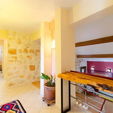 Stone Clad La Maison P * Kaş